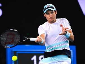 Лајовић убедљив против Ескобеда за пласман у треће коло Мајамија