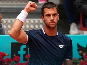 Ђере у финалу турнира у Каљарију, за одбрану титуле против Сонега