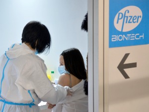 Вакцинација Фајзеровим цепивом без заказивања