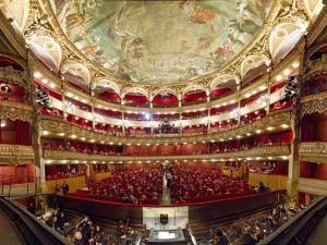 Компас - Француска - Шансоне