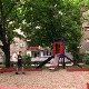 Деца пронашла ручну бомбу у песку на игралишту у Новом Саду