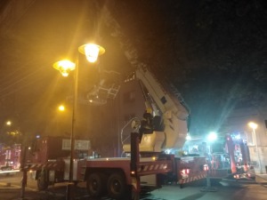 Пожар у центру Ниша, изгорела два стана - евакуисани станари