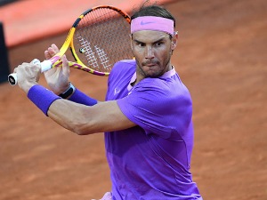 Надал после велике борбе савладао Синера, познати сви парови осмине финала у Риму