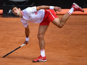 Новак споро почео, па ”испрашио” Фокину