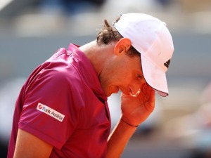 Доминик Тим испао у првом колу Ролан Гароса