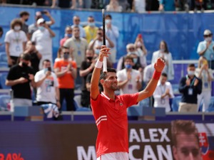 Новак честитао Мицићу: Потпуно заслужено, исплатила се баскетица из детињства