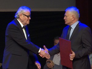 Златни беочуг за животно дело Леу Мартину и Гаги Антонијевићу