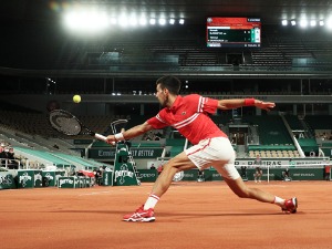 Ђоковић јачи од Тениса, Сандгрен пао после три сета