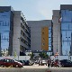 Преминуо мушкарац који је пуцао у бившу супругу па у себе