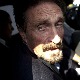 Пионир антивирус софтвера Џон Мекафи пронађен мртав у затвору, све указује на самоубиство