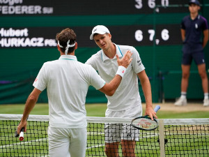 На Вимблдону мук – Хуркач избацио Федерера у четвртфиналу!