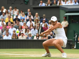 Барти прва финалисткиња Вимблдона