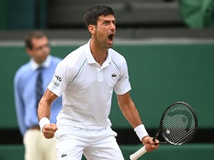 Ђоковић после велике борбе надиграо Шаповалова и пласирао се у финале Вимблдона