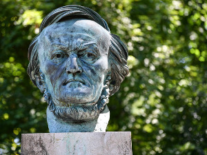 Нико не пориче да је Вагнер био ватрени антисемита, али да ли у његовим делима има антисемитизма