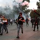 Протест у Паризу због ковид пропусница, полиција употребила сузавац 