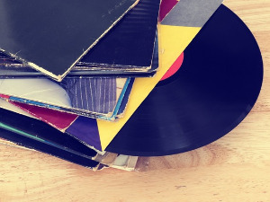  Сингл - Barry White - Walkin’ in the rain 