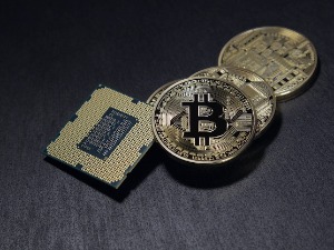 Хакерска етика: Украо, па вратио, око 600 милиона долара у криптовалутама