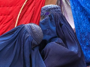 Шеријатски закон по тумачењу талибана – чега се све плаше жене у Авганистану