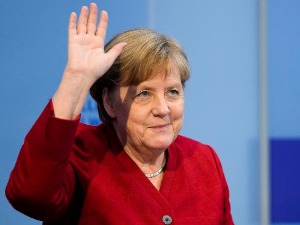 Крај ере Ангеле Меркел – од "Колове девојчице“ до најмоћније жене света