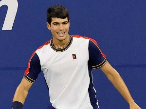 Карлос Алкараз најмлађи четвртфиналиста Ју-Ес опена