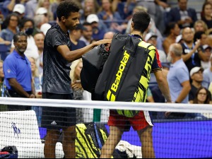 Повреда завршила Алкаразеву бајку у четвртфиналу