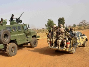 Нигерија, војска запленила 14 тона ђубрива за прављење бомби