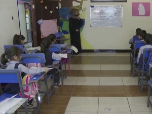 Почеле заједничке патроле талибана и полиције, у школи дечаци и девојчице раздвојени