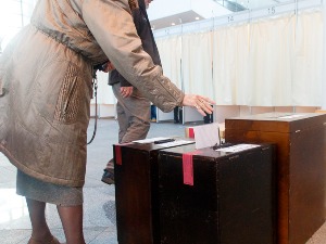 Исланд ипак без већински женског парламента