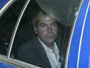 Слобода за човека који је пуцао на Роналда Регана