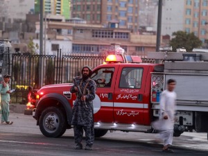 Експлозија испред џамије у Кабулу, 12 погинулих