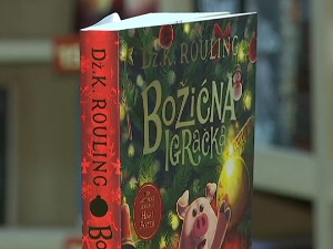 Роман „Божићна играчка“ је прича о чаролијама