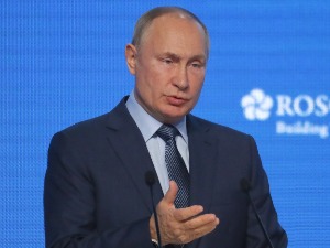 Путин: Талибани ће се тешко одрећи прихода од дроге