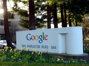 "Гугл" морао да плати казну Русији