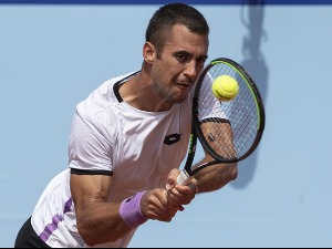 Ђере поражен на старту турнира у Санкт Петербургу