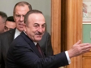 Чавушоглу: Нисмо ми криви, "бајрактар" је сада украјински