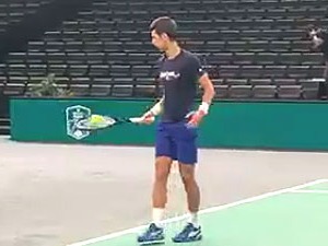 Новакова магија, уштоповао лоптицу рекетом 