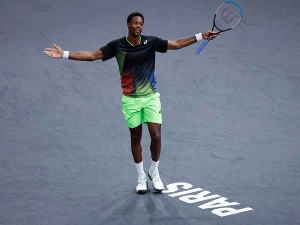 Монфис савладао Манарина у француском маратону и заказао дуел са Ђоковићем 