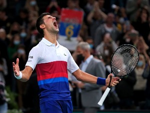 Новак Ђоковић у походу на нову титулу у Паризу, рекорде и историју