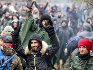 Хиљаде миграната на граници Пољске и Белорусије, ЕУ поручује Минску да неће успети у свом науму