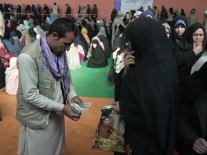 Авганистан на рубу хуманитарног и економског краха