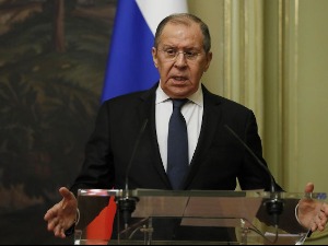 Лавров у Паризу: ЗСО је принципијелно питање које омогућава да Срби очувају свој идентитет