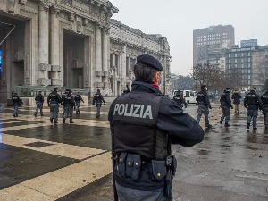 Девојка са КиМ ухапшена у Милану због повезаности са терористичким организацијама