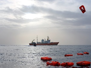 Бродолом код Либије, страхује се да је 75 особа страдало