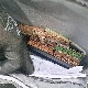Џепови, ранчеви и торбице пуни непријављених девиза - цариници запленили 25.000 евра и 10.000 фунти