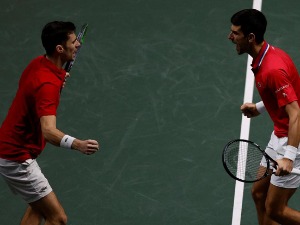 Србија боља од Казахстана, против Хрватске у полуфиналу Дејвис купа