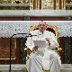 Папа Фрања у Грчкој упозорио на "повлачење демократије" у Европи и свету