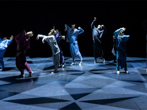 После пет одложених наступа, Компанија игре „Дрезден-Франкфурт“ на Фестивалу игре