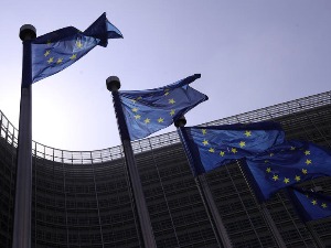 Ко све после Ангеле Меркел може да на главу стави европски шлем – Макрон, Шолц или Драги