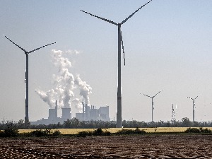 Такса на угљен диоксид на границама ЕУ: Револуција или протекционизам