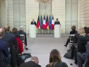 Прва посета немачког канцелара Француској, са Макроном о Украјини